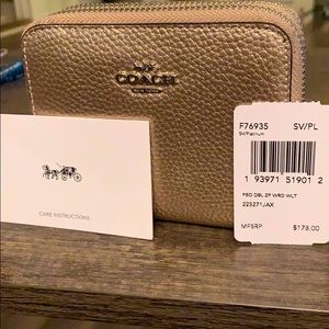 Platinum / gold double zippered wallet